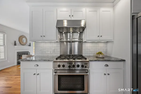 $1,295,000 | 24 Bridget Lane, Fairfield, CT 06824
