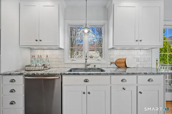 $1,295,000 | 24 Bridget Lane, Fairfield, CT 06824