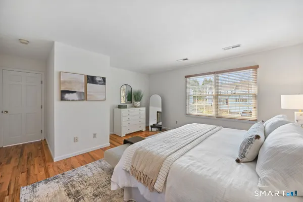 $1,295,000 | 24 Bridget Lane, Fairfield, CT 06824