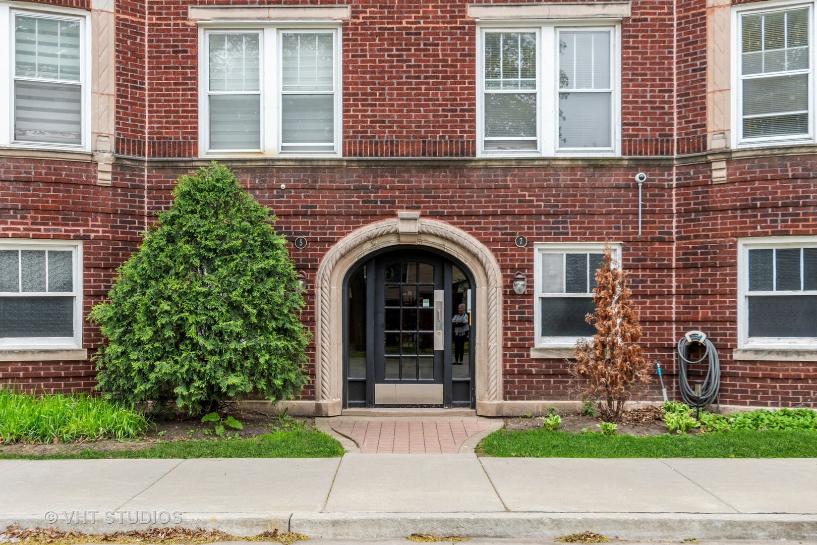 7 Fillmore Street, Unit 2 Oak Park, IL 60304 - Photo 1 of 27 a view of building with garden