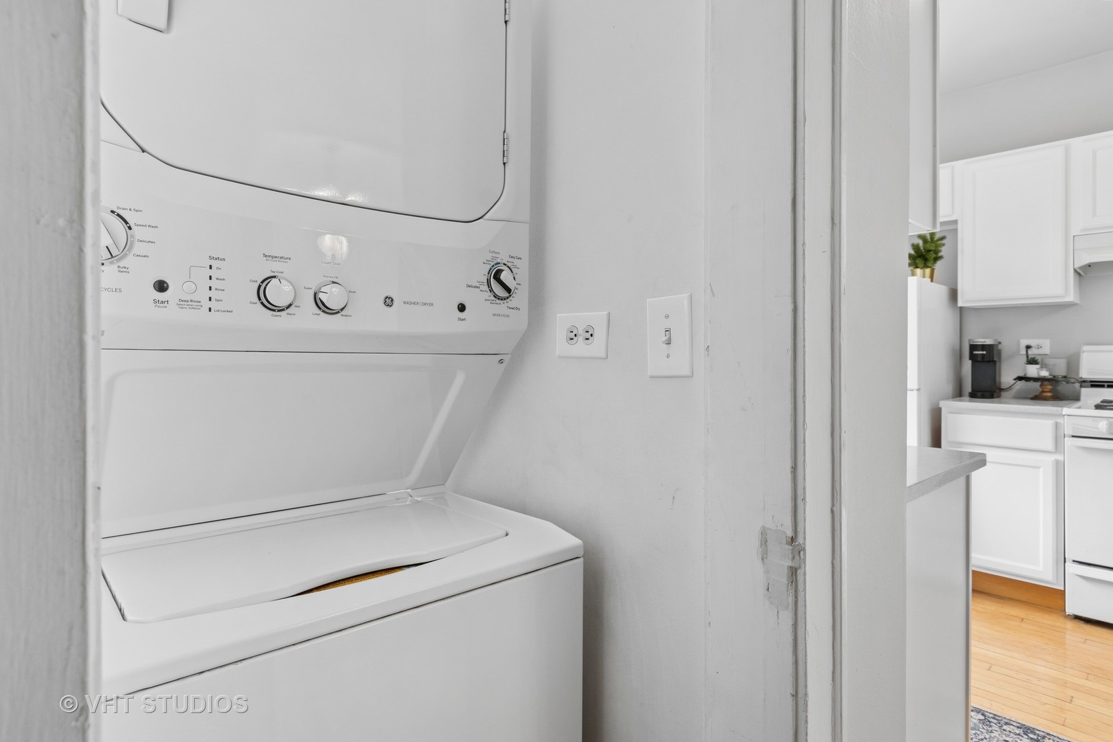 7 Fillmore Street, Unit 2 Oak Park, IL 60304 - Photo 22 of 27 a utility room with dryer and washer