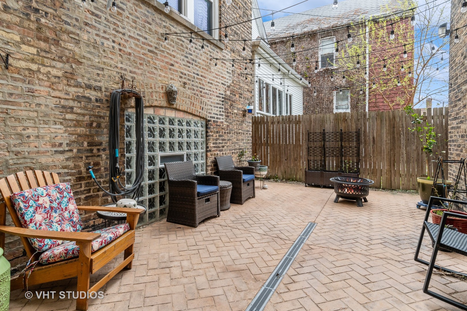 7 Fillmore Street, Unit 2 Oak Park, IL 60304 - Photo 26 of 27 a view of balcony with couch