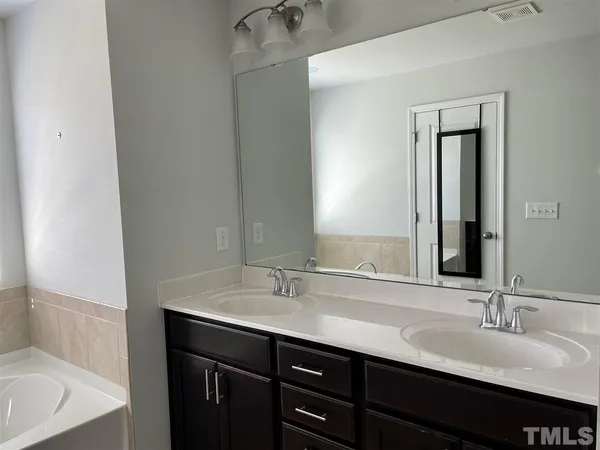 $2,195 | 806 Bristol Bridge Drive, Cary, NC 27519