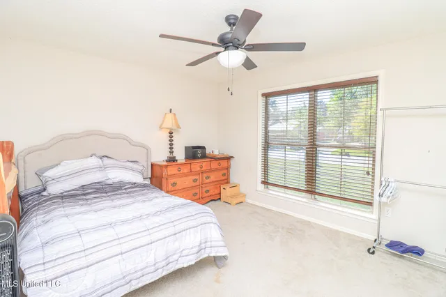 $339,500 | 136 Westlake Drive, Brandon, MS 39047