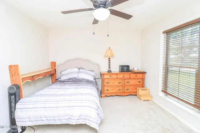 $339,500 | 136 Westlake Drive, Brandon, MS 39047