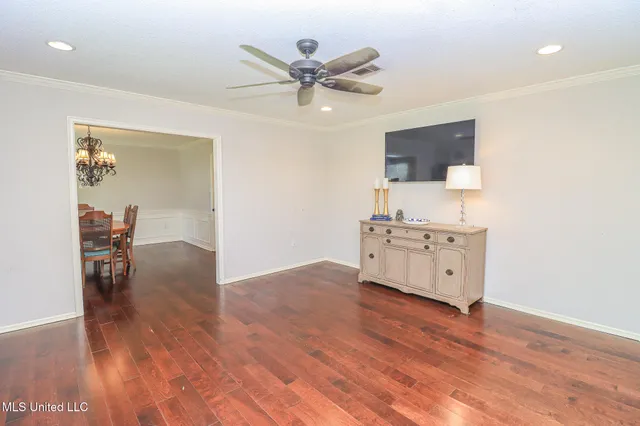 $339,500 | 136 Westlake Drive, Brandon, MS 39047