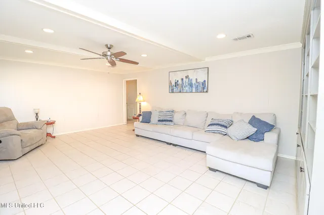 $339,500 | 136 Westlake Drive, Brandon, MS 39047