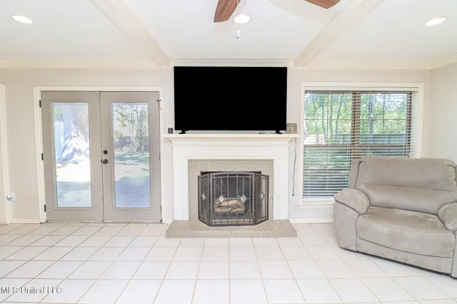 $339,500 | 136 Westlake Drive, Brandon, MS 39047