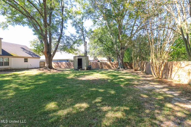 $339,500 | 136 Westlake Drive, Brandon, MS 39047