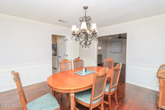 $339,500 | 136 Westlake Drive, Brandon, MS 39047