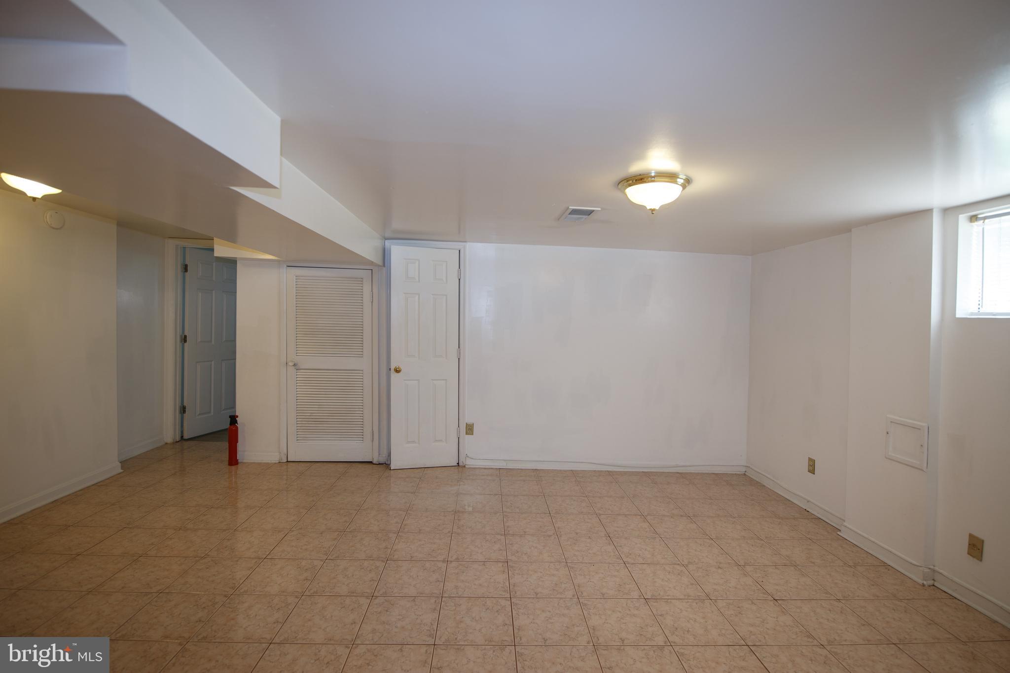 6802 Dean Drive McLean, VA 22101 - Photo 17 of 25