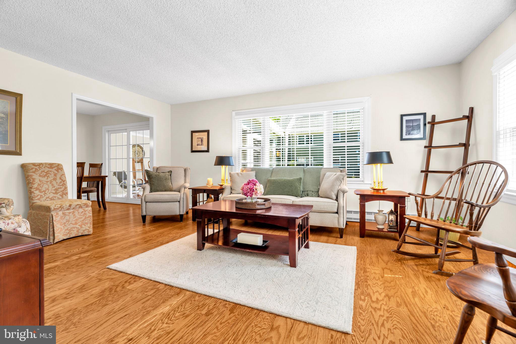 229 Old Nassau Road Monroe Township, NJ 08831 - Photo 6 of 30