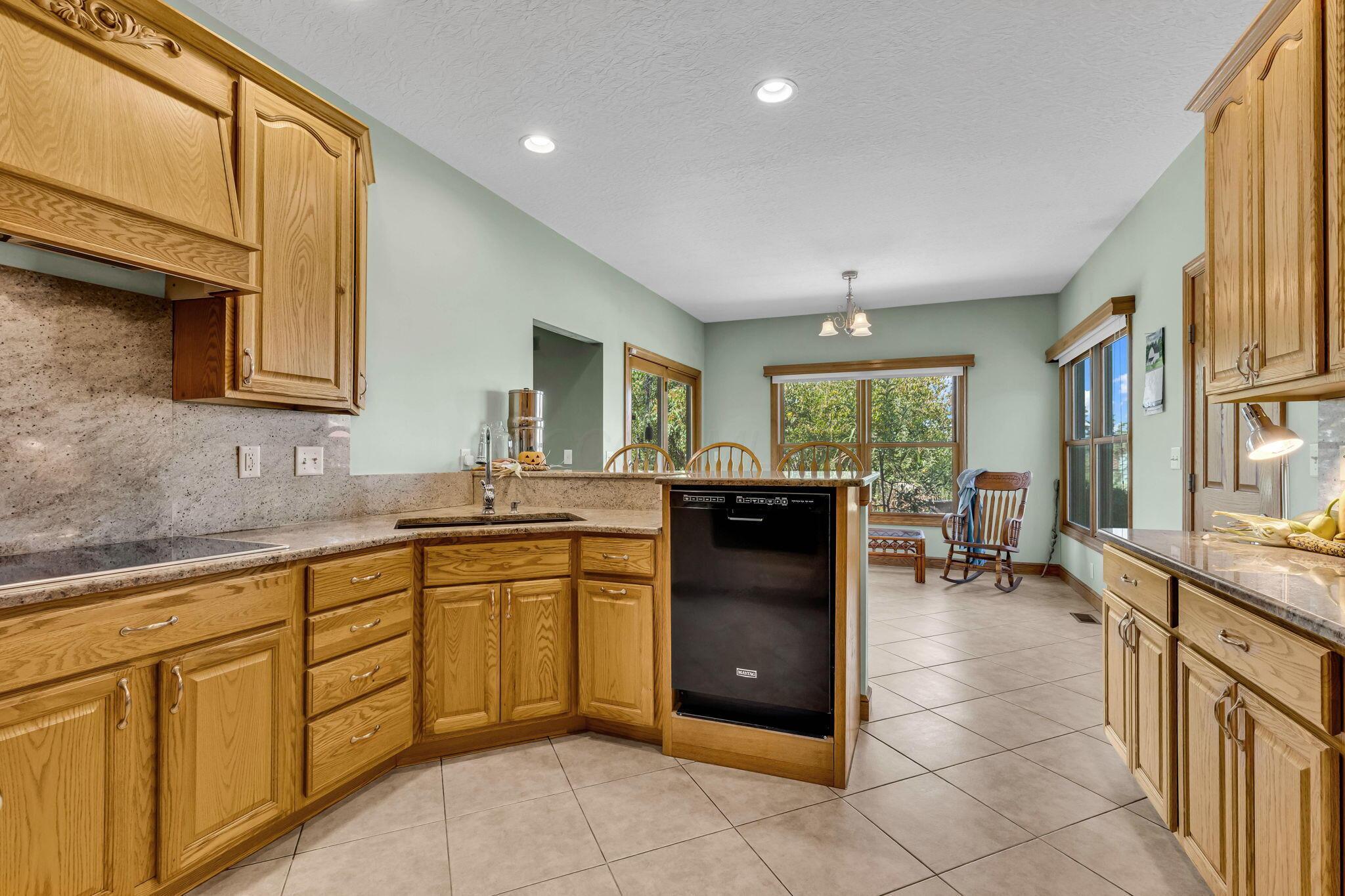 6768 Steitz Road Powell, OH 43065 - Photo 41 of 76 41-web-or-mls-6768SteitzRoad_Hommati102