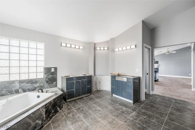 $1,400,000 | 1345 Morning Sun Way, Las Vegas, NV 89110