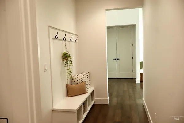 $999,995 | 7337 East Red Kite Street, Nampa, ID 83686