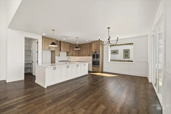 $999,995 | 7337 East Red Kite Street, Nampa, ID 83686