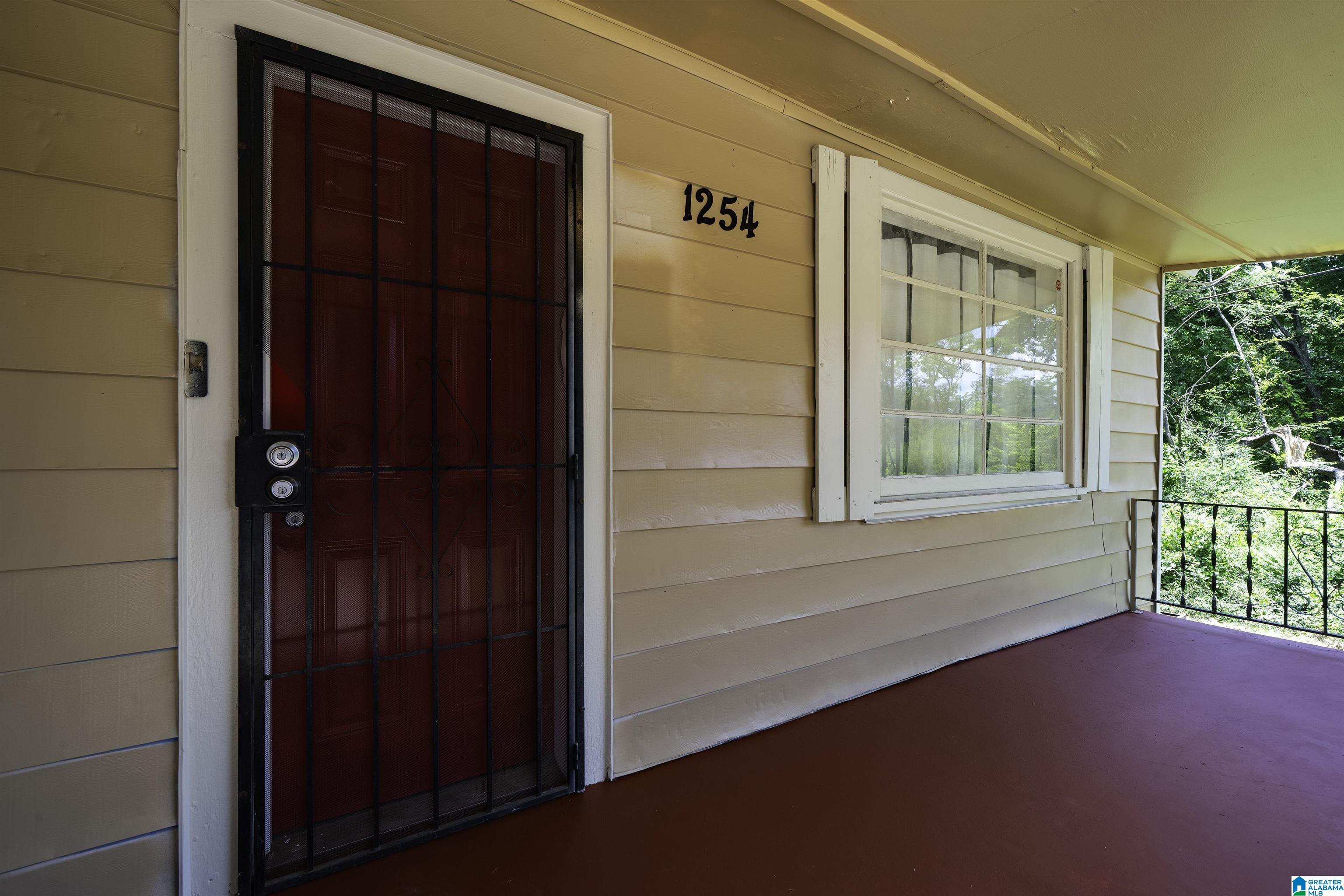 1254 Lewis Street Bessemer, AL 35020 - Photo 4 of 21