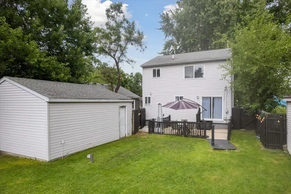$2,400 | 578 East Mahan Avenue, Hazel Park, MI 48030