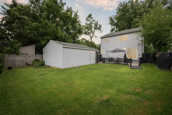 $2,400 | 578 East Mahan Avenue, Hazel Park, MI 48030