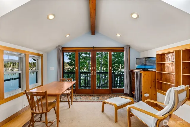 $999,000 | 1333 East Bay Drive Northeast, Olympia, WA 98506