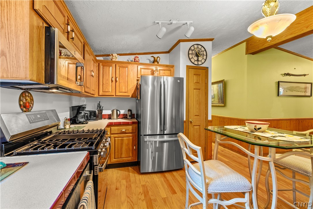 121 Country Road Utica, NY 13502 - Photo 18 of 34 Gallery Image 18