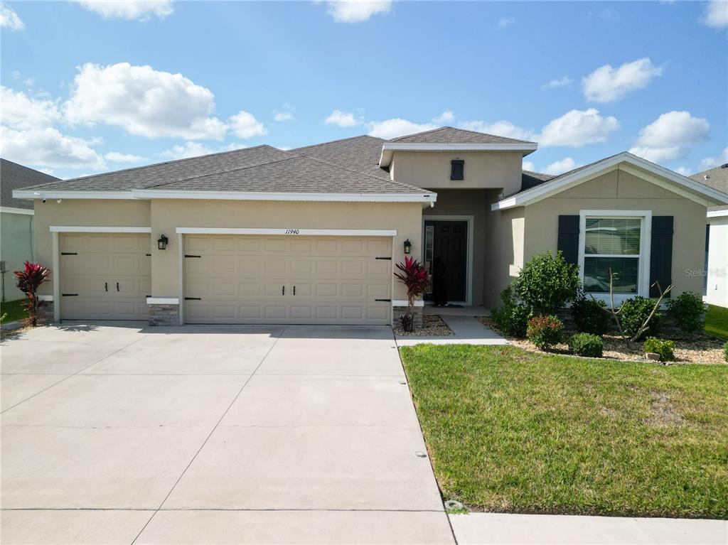 11940 Brighton Knoll Loop Riverview, FL 33579 - Photo 1 of 67