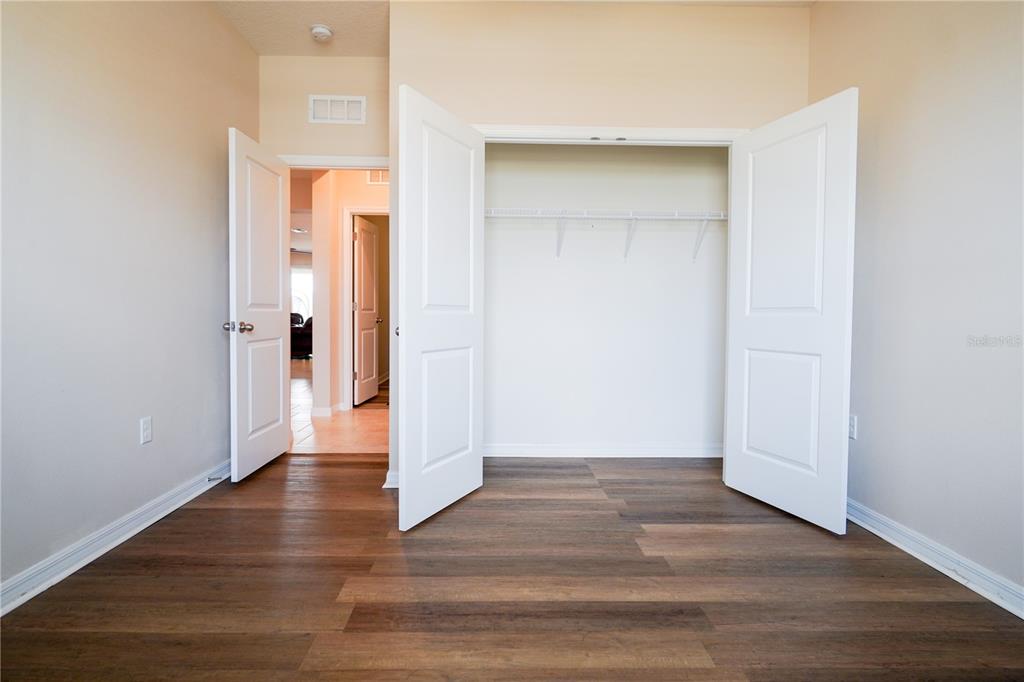 11940 Brighton Knoll Loop Riverview, FL 33579 - Photo 15 of 67