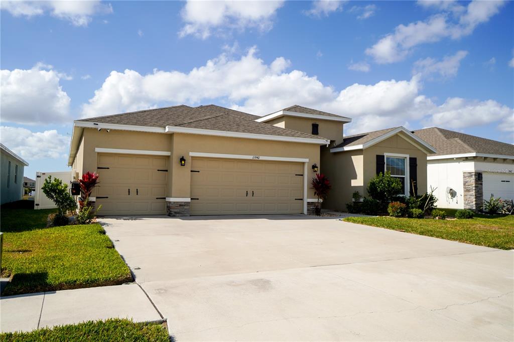 11940 Brighton Knoll Loop Riverview, FL 33579 - Photo 5 of 67