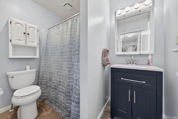 $360,000 | 4618 North Shady Lane, Logansport, IN 46947