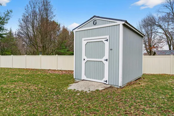 $360,000 | 4618 North Shady Lane, Logansport, IN 46947