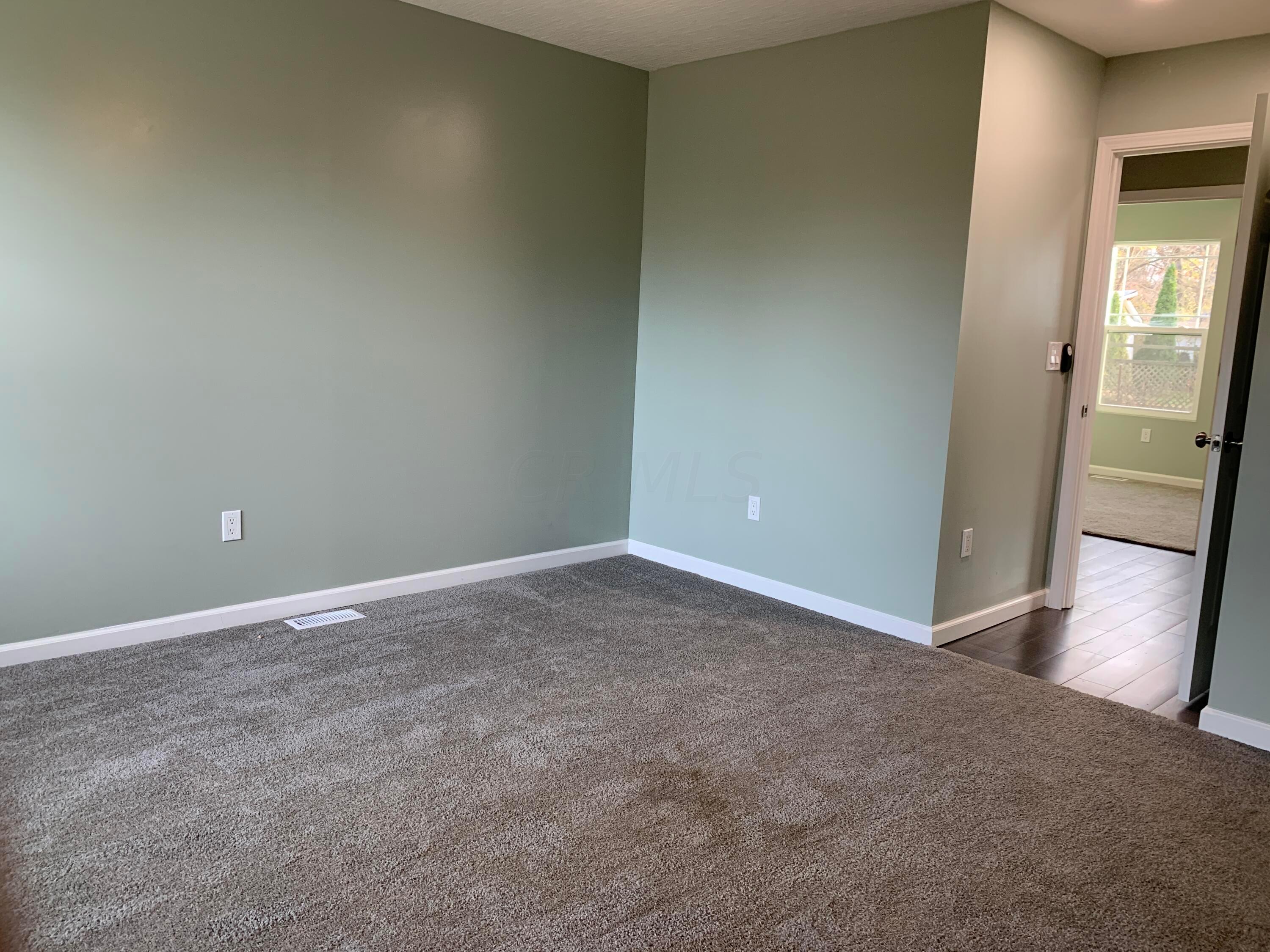 699 Hilock Road Columbus, OH 43207 - Photo 23 of 28 61090F59-6B63-4A33-85A6-AD1AFC33711A