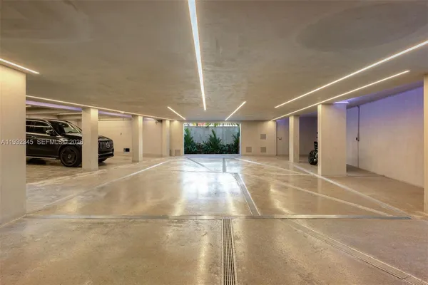 $56,500,000 | 1413 North Venetian Way, Miami, FL 33139