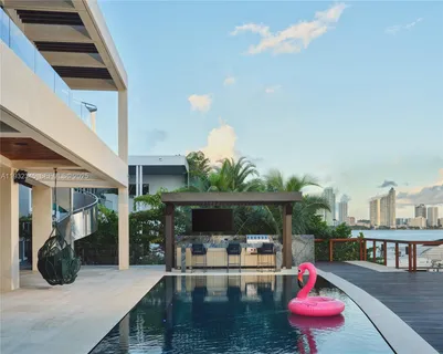 $59,900,000 | 1413 North Venetian Way, Miami, FL 33139