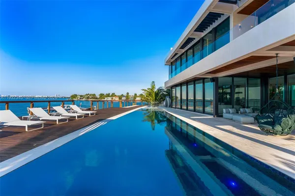 $56,500,000 | 1413 North Venetian Way, Miami, FL 33139