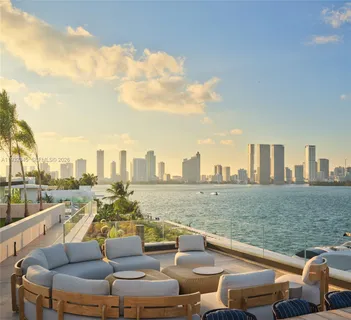 $59,900,000 | 1413 North Venetian Way, Miami, FL 33139