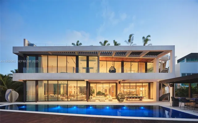 $59,900,000 | 1413 North Venetian Way, Miami, FL 33139