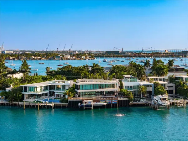 $56,500,000 | 1413 North Venetian Way, Miami, FL 33139
