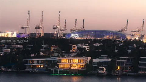 $59,900,000 | 1413 North Venetian Way, Miami, FL 33139