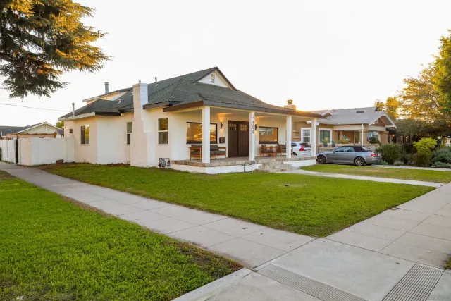 $1,245,000 | 1900 West 41st Street, Los Angeles, CA 90062