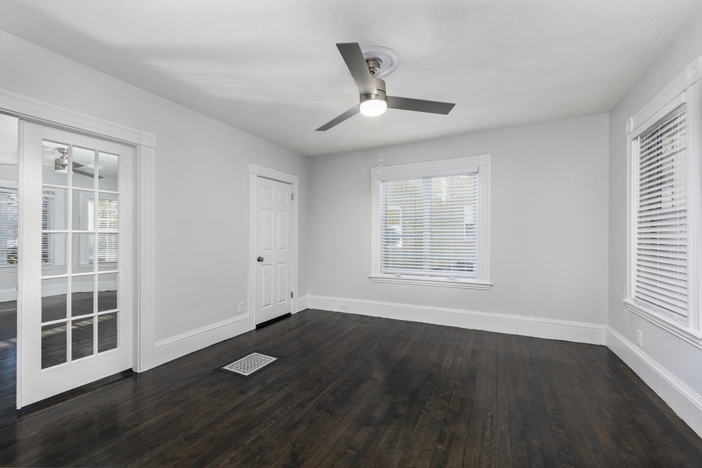 6 Maple Avenue, Unit 1 Swampscott, MA 01907 - Photo 6 of 20