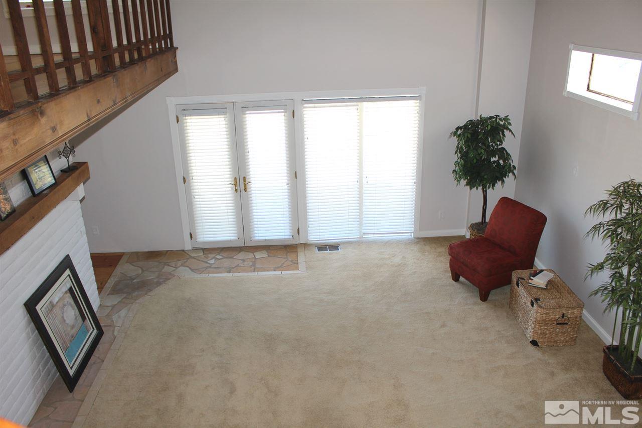 15380 Yankee Blade Road Reno, NV 89521 - Photo 7 of 40 a living room with furniture