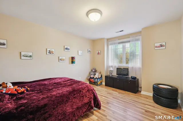 $525,000 | 83 Robin Street, Bristol, CT 06010