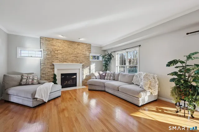 $525,000 | 83 Robin Street, Bristol, CT 06010