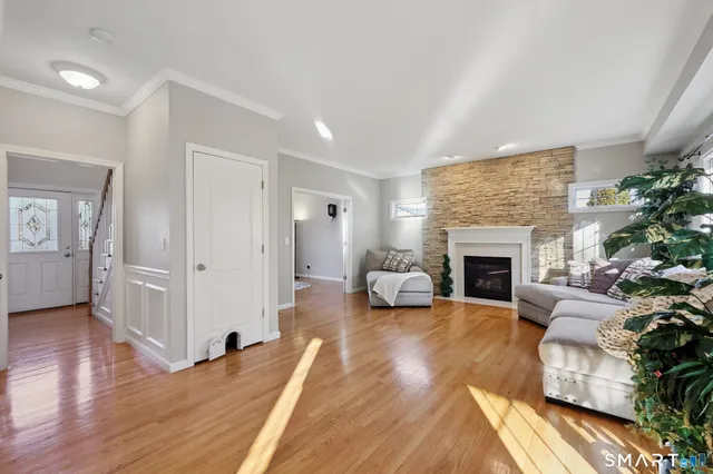 $525,000 | 83 Robin Street, Bristol, CT 06010