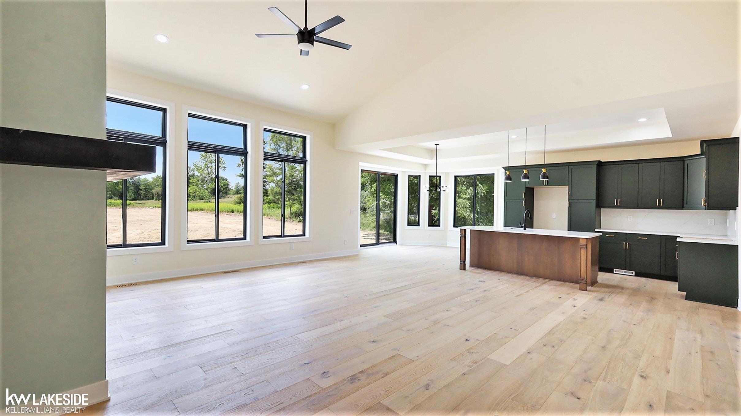 72023 Van Dyke Road Romeo, MI 48065 - Photo 5 of 13 Great Room
