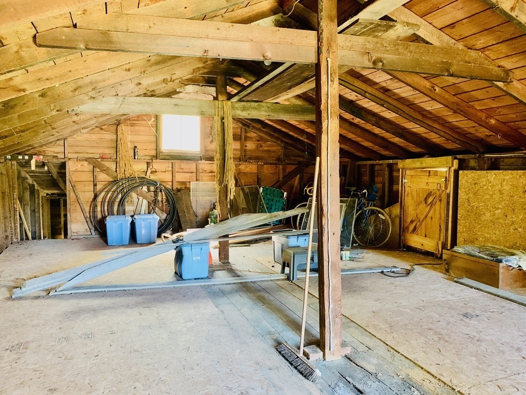 5 Williams Street Sterling, MA 01564 - Photo 15 of 18