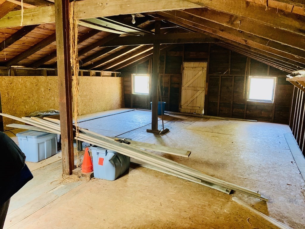 5 Williams Street Sterling, MA 01564 - Photo 16 of 18