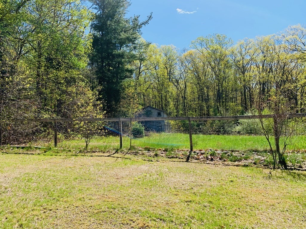 5 Williams Street Sterling, MA 01564 - Photo 5 of 18