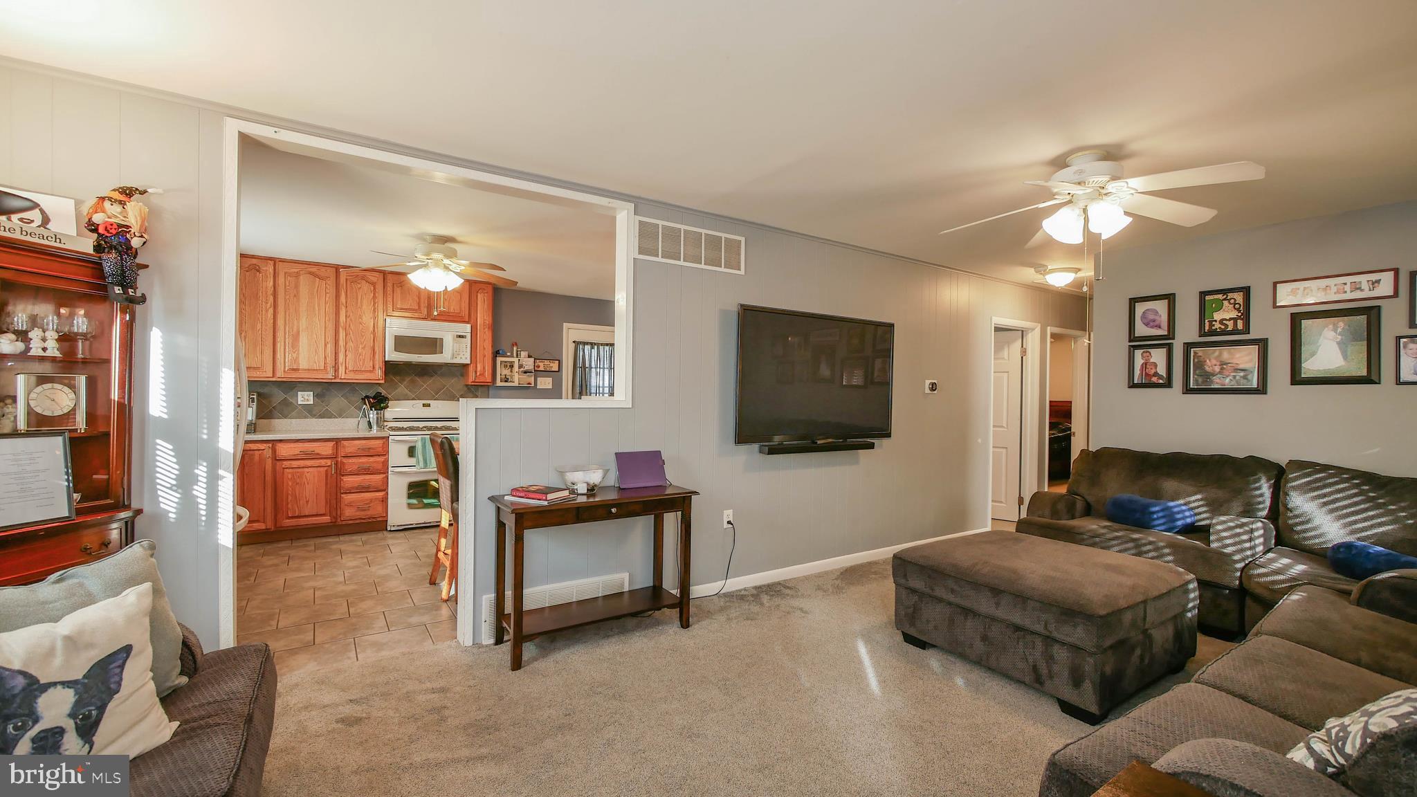 59 Jackson Road Berlin, NJ 08009 - Photo 6 of 24 Gallery Image 6