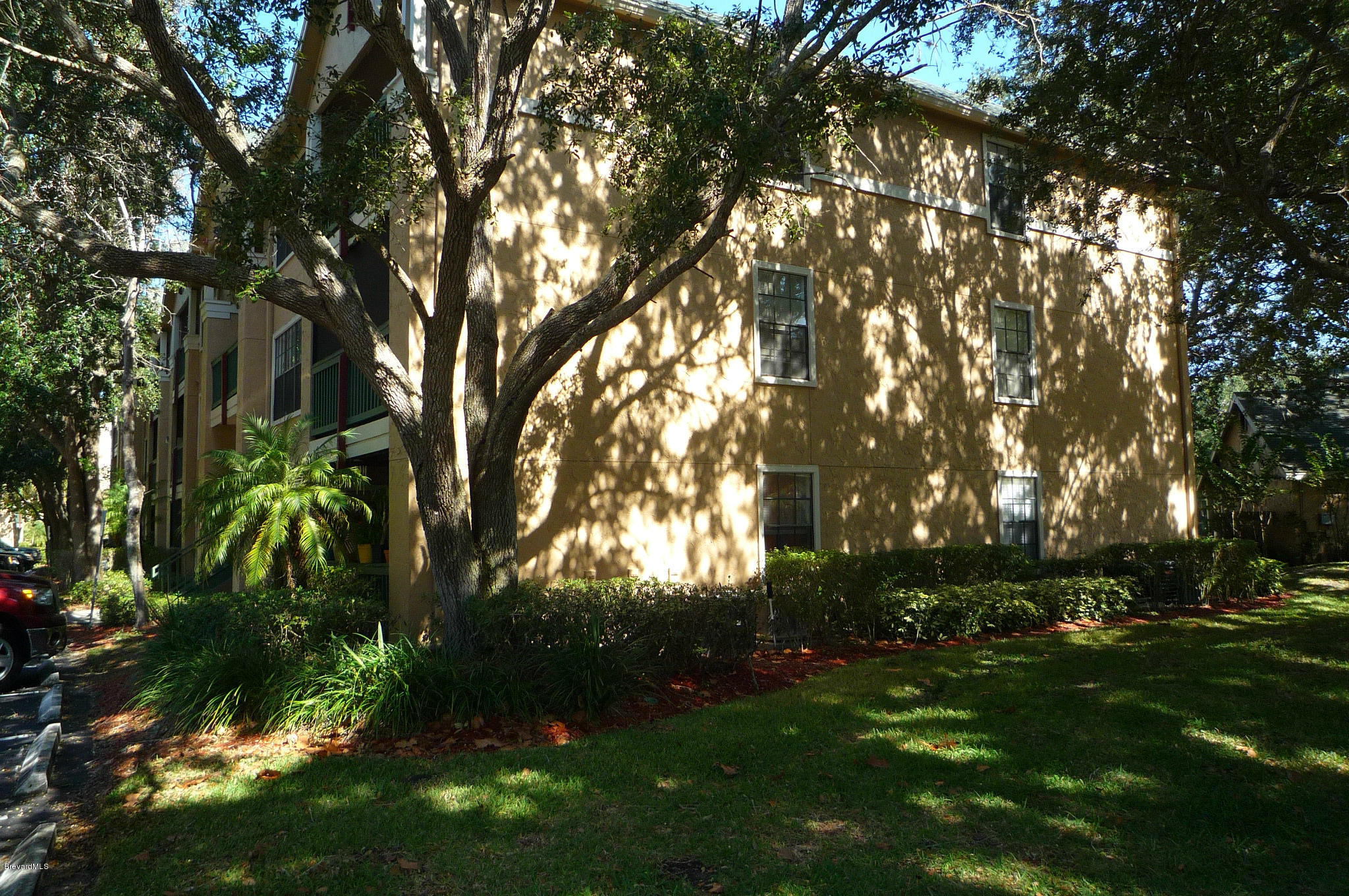 7667 North Wickham Road, Unit 608 Melbourne, FL 32940 - Photo 13 of 25 Corner Unit